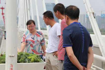 开云体育九年设计城市绿化项目70余个 她潜心雕琢园林街景扮靓浐灞道路(图1)