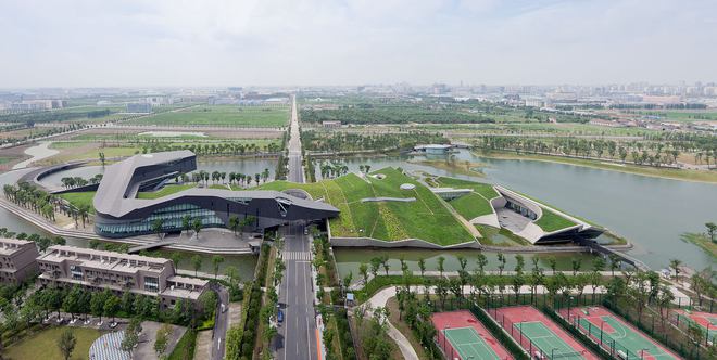 开云体育耗资15亿！巨人网络总部一座“从地里自然生长的建筑”(图1)