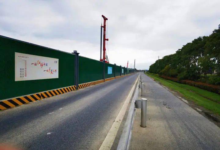 开云体育 开云平台嘉兴快速路项目基本实现规模化施工！海盐射线一期全线围挡施工！嘉南公路也变单车道了！(图4)