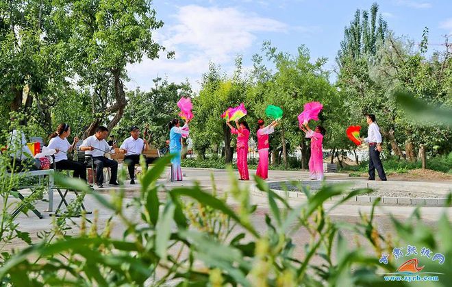 开云体育 开云平台本地资讯：甘州喜现新绿洲(图2)