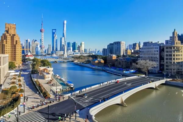 “江景会客厅”再次霸屏不仅有味而开云体育 开云平台且有范儿(图2)