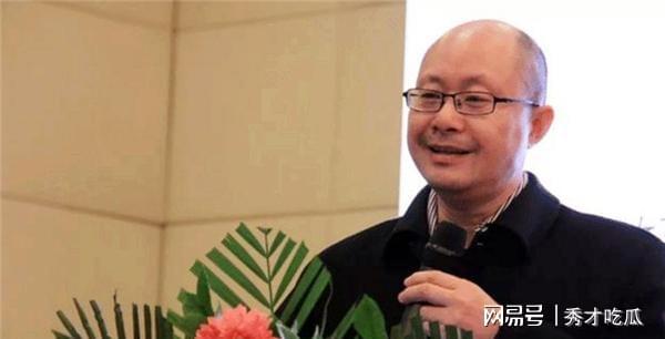 开云体育 开云平台北大教授吐槽“反人类”设计：如今的城市建设简直让人寸步难行(图2)