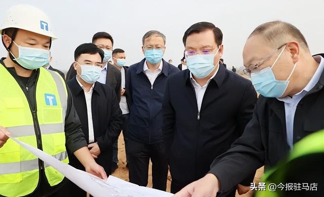 开云APP 开云体育李跃勇深入驻马店市驿城区实地调研指导市文化旅游创意产业园建设(图3)