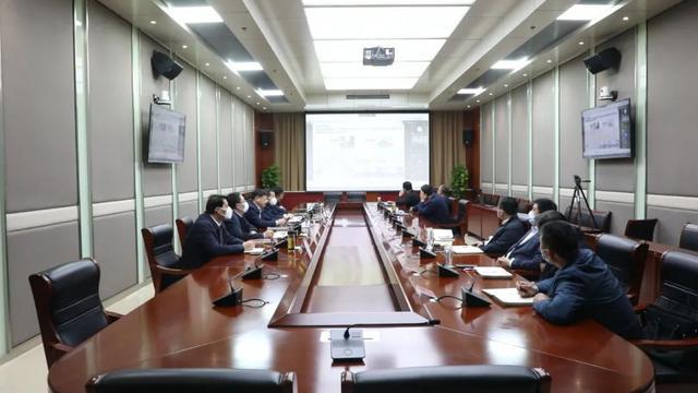 市中头条 枣庄开云 开云体育APP市市中区光明广场、西昌路项目规划设计视频会议召开(图1)