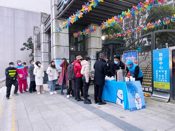 美置服务开云 开云体育官网：匠心守护12载美焕行动重焕社区光彩(图3)