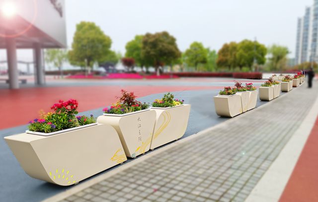 开云体育 开云平台城市园林景观养护做好这3点降低你的管养成本(图8)