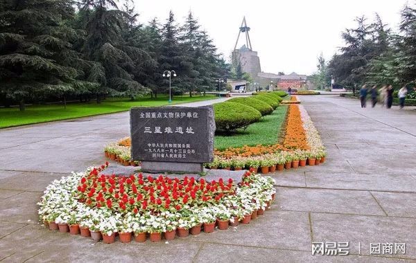 开云 开云体育人行道的5种绿化设计方式(图3)