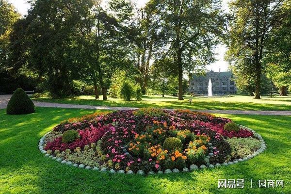 开云 开云体育人行道的5种绿化设计方式(图4)