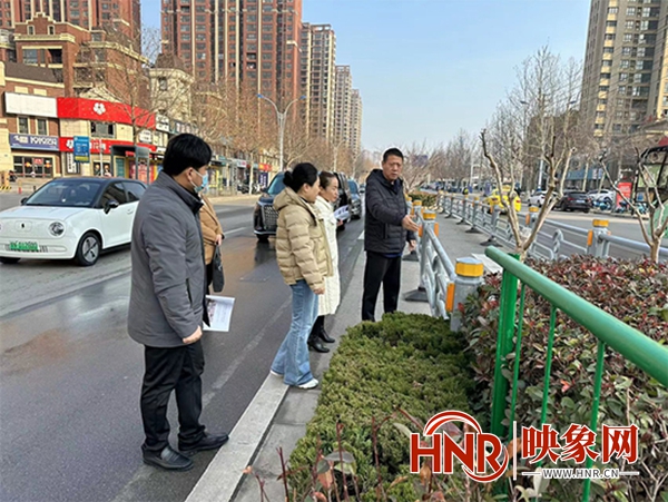 开云体育 开云官网胡淼调研永城市城市园林绿化环境卫生工作(图2)