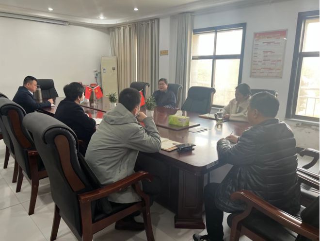 开云体育 开云官网商丘市园林绿化中心召开中心城区园林绿化工作会议(图1)