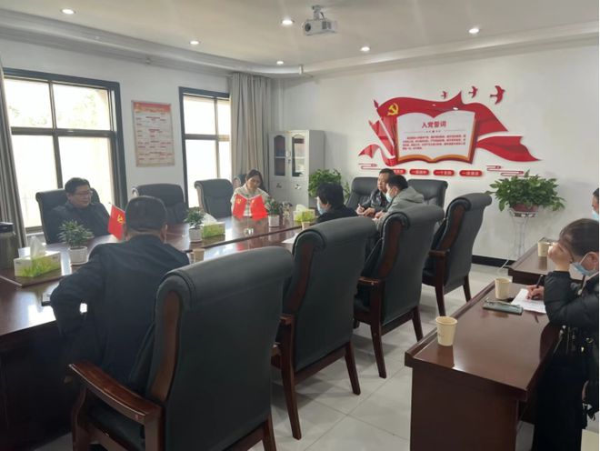 开云体育 开云官网商丘市园林绿化中心召开中心城区园林绿化工作会议(图2)