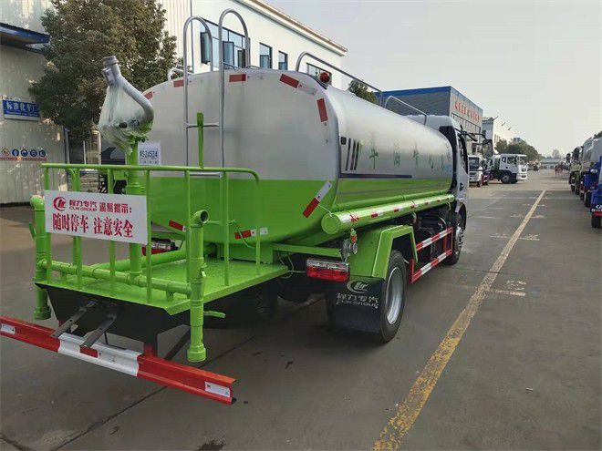 洒开云体育 开云官网水车 吸污车市政园林绿化12方洒水车(图2)