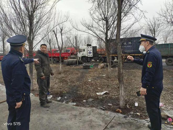 开云 开云体育平台园林绿化养护中心整治“十乱”现象 助力文明创建(图3)