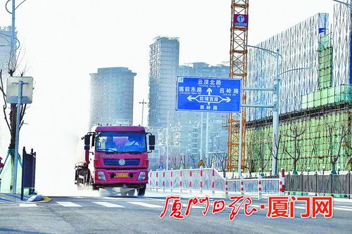 开云体育 开云官网思明区市政园林局开展主题实践活动 为争创全国文明典范城市贡献力量(图2)