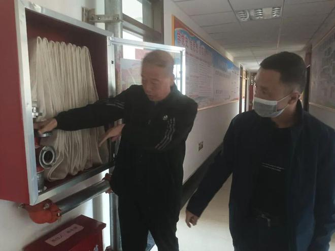 园林绿化养护中心开云体育 开云平台全力做好节前安全隐患排查工作(图1)
