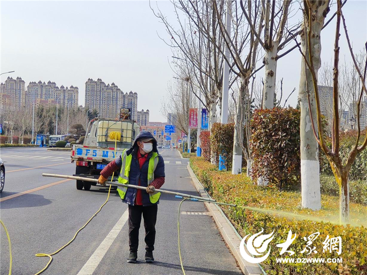 开云体育 开云平台莱山区综合行政执法局 强化园林绿地精细化管理 扮靓城市生态颜值(图5)