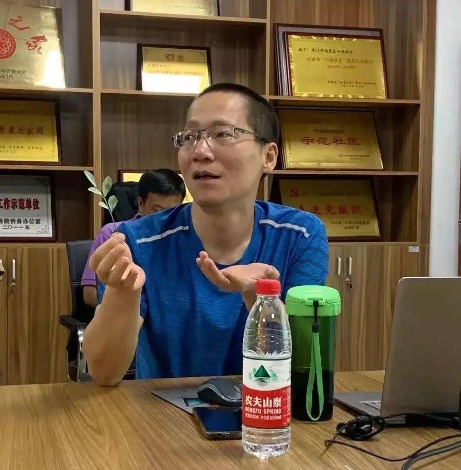 小开云 开云体育官网区绿化怎么管养？这场园林讲堂走进和通社区(图5)