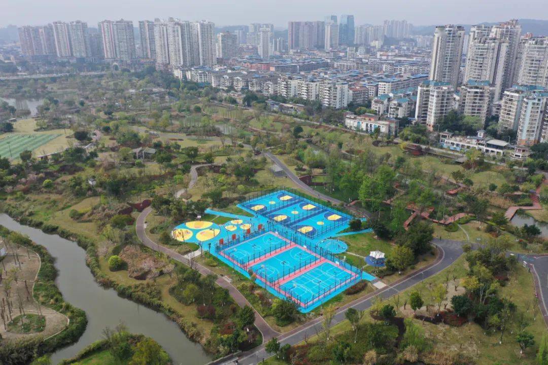 看体育公园不止于运动打开你对体育公园的设计思路舒华系列开云 开云官网(图2)
