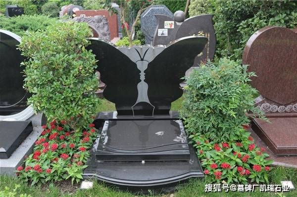 公墓如园Kaiyun 开云林 墓碑如艺术品现代绿色殡葬陈述了什么样的丧葬观念？(图4)