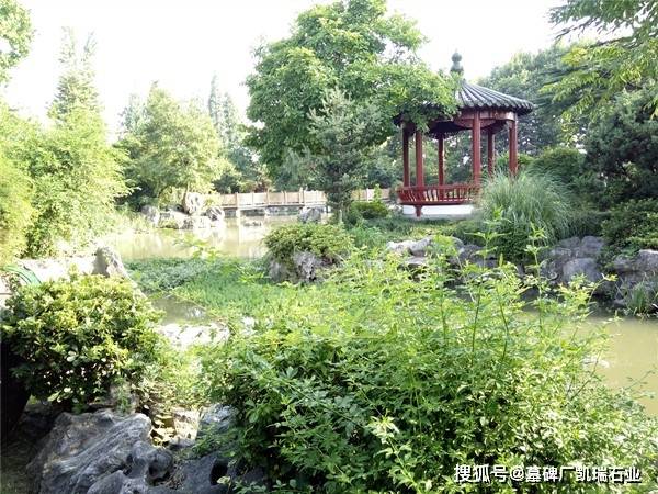 公墓如园Kaiyun 开云林 墓碑如艺术品现代绿色殡葬陈述了什么样的丧葬观念？(图2)