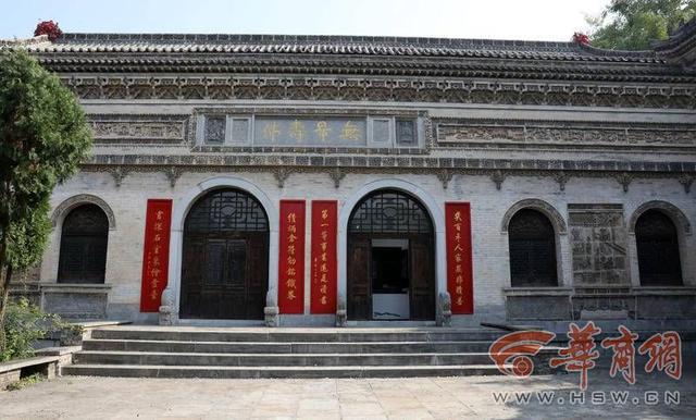 开云体育 开云官网20院古建筑一步一景 精巧复原细节背后是对古建筑的满腔热爱(图2) 开云体育 开云官网20院古建筑一步一景 精巧复原细节背后是对古建筑的满腔热爱(图2)