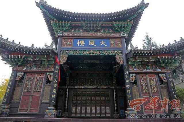 开云体育 开云官网20院古建筑一步一景 精巧复原细节背后是对古建筑的满腔热爱(图8) 开云体育 开云官网20院古建筑一步一景 精巧复原细节背后是对古建筑的满腔热爱(图8)