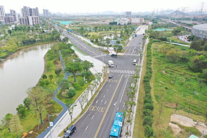 Kaiyun 开云体育那么美！庆盛枢纽4条市政道路一路一景！(图6)