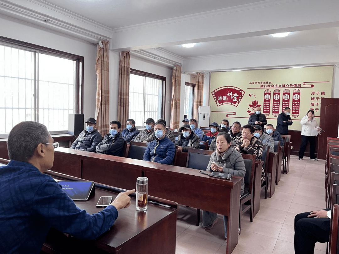 【一线动态】以学促Kaiyun 开云干 切实提升园林绿化养护水平(图4)