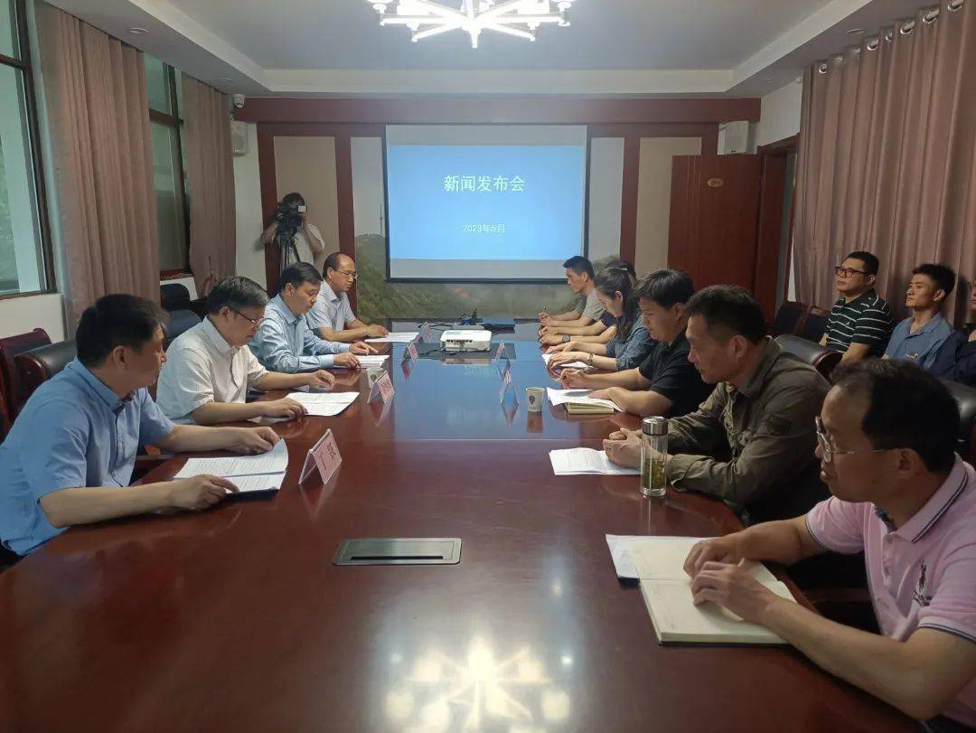 《淮北市人民政府办开云体育 开云官网公室关于推进城市园林绿化高质量发展的实施意见》解读新闻发布会(图1)