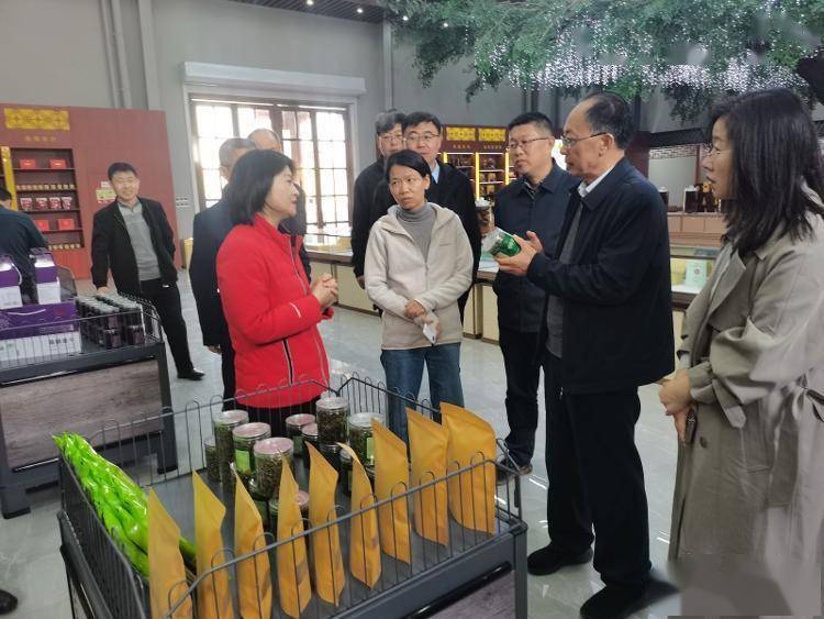 济南市园林和林业绿化局来德州市考察调研林果产开云 开云体育官网业工作(图2)