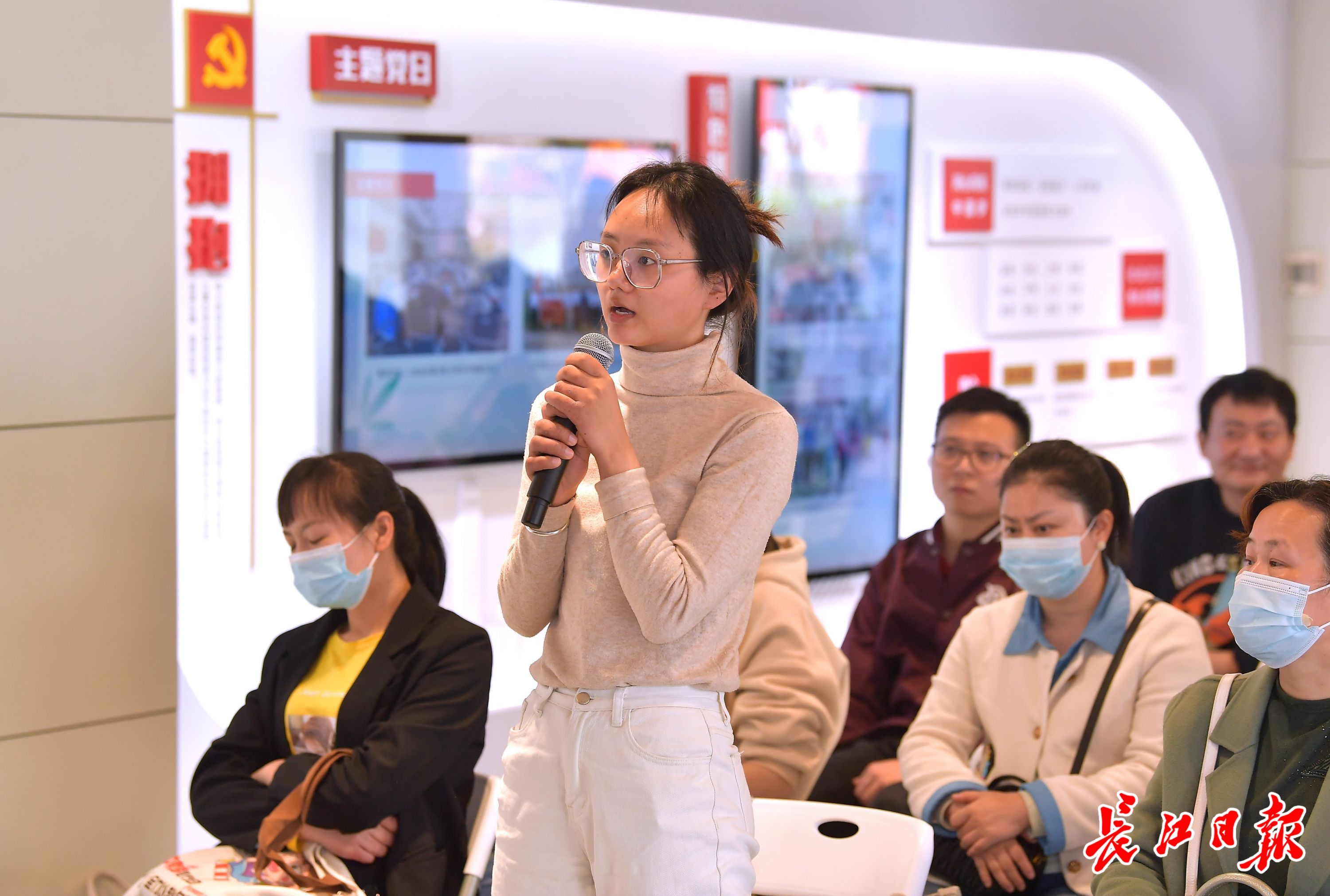 开云体育 开云官网总工揭秘亚洲最大城中湖“生态绿花”背后的故事(图2)