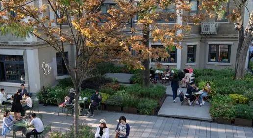 开云体育 开云官网『官方』上海虹口地铁旁@虹盛里售楼处发布@小区环境@联排别墅(图13)