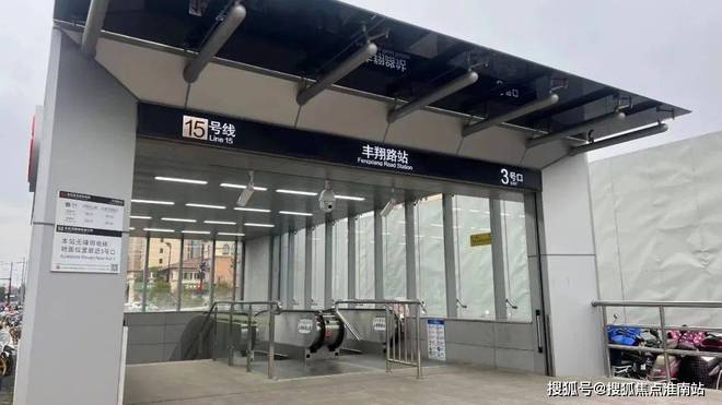 开云体育 Kaiyun.com 官网入口『官方』保利海上瑧悦售楼处：样板间已开放接受线上预约参观(图19)