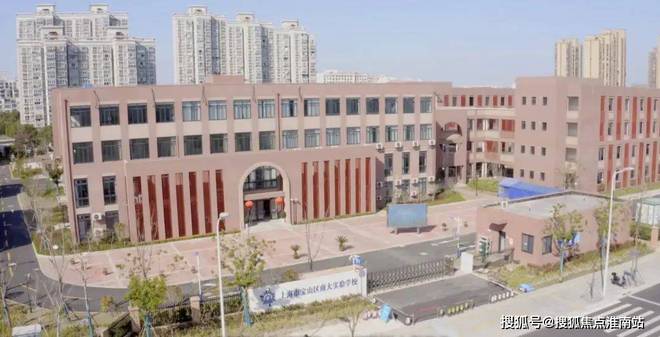 开云体育 Kaiyun.com 官网入口『官方』保利海上瑧悦售楼处：样板间已开放接受线上预约参观(图22)
