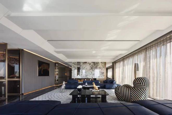 开云体育 开云平台古北大平层「古北壹号公馆」来了！约434-579㎡不限购+豪华装修(图2)