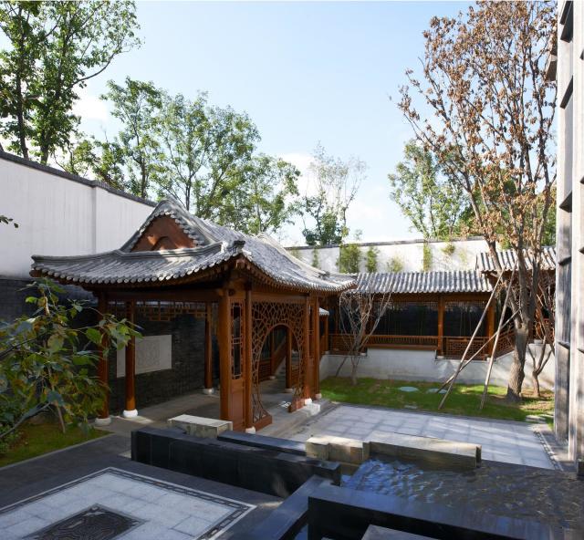 15个“新中式庭院”设开云 开云体育官网计个个美轮美奂这才是院子该有的样子(图2) 15个“新中式庭院”设开云 开云体育官网计个个美轮美奂这才是院子该有的样子(图2)