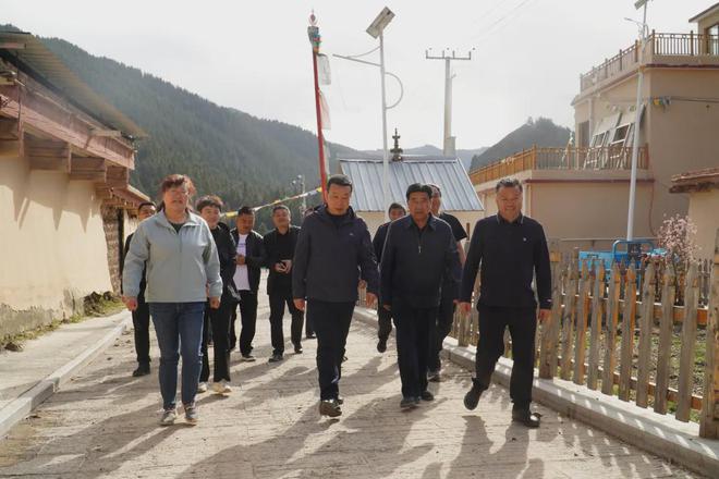 马诚明调研指导大峪沟景区基开云APP 开云官网入口础设施建设工作(图2)